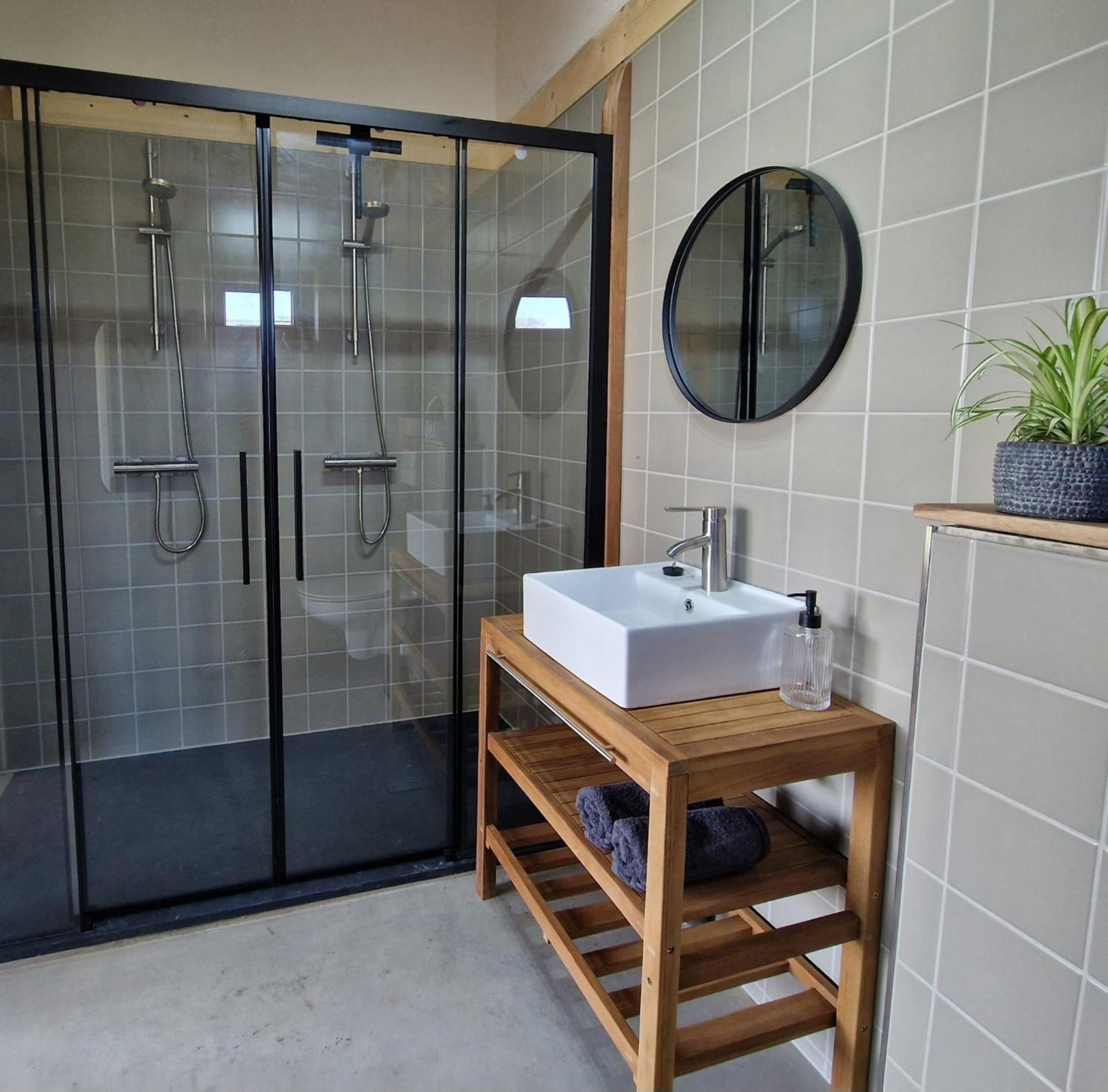 De Wilde Tuin - Tuinkamer Moergestel ภายนอก รูปภาพ